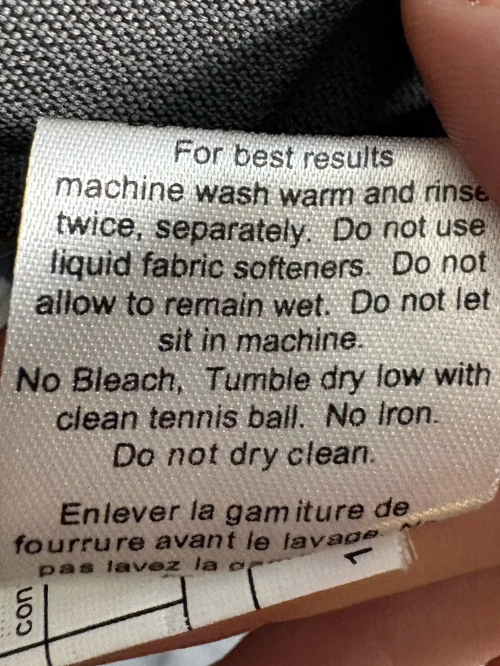 Community by Aritzia Duck Down Puffer Vest Faux Fur Hood Adjustable Waist Large - Picture 8 of 10